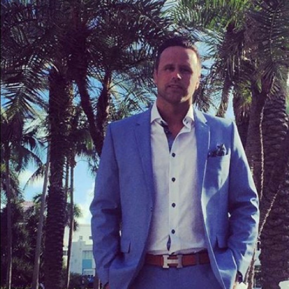 New to selling - Picture 6 of 6